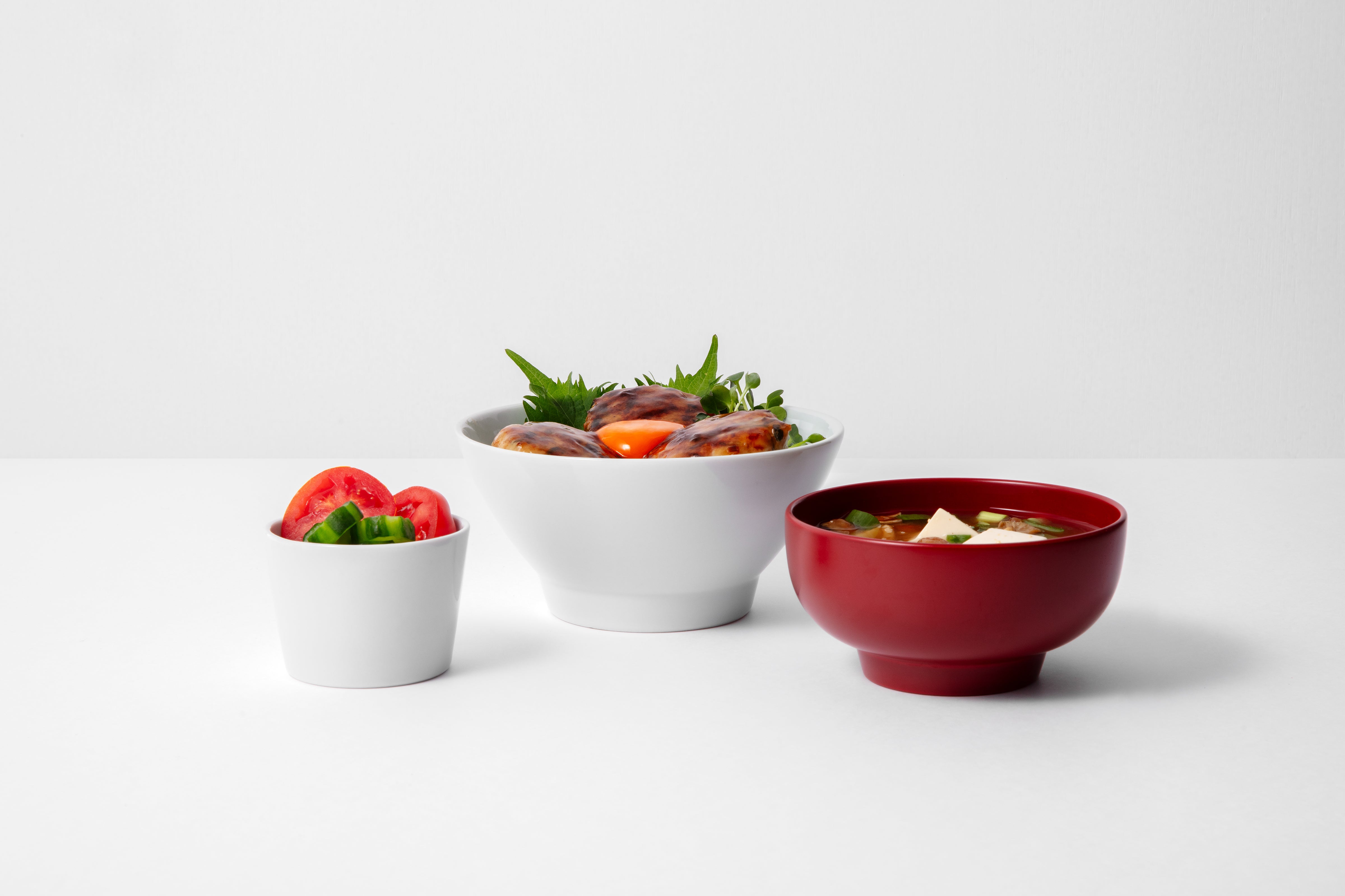 丼 150mm White 330gg - Hasami Life | 波佐見焼の通販サイト